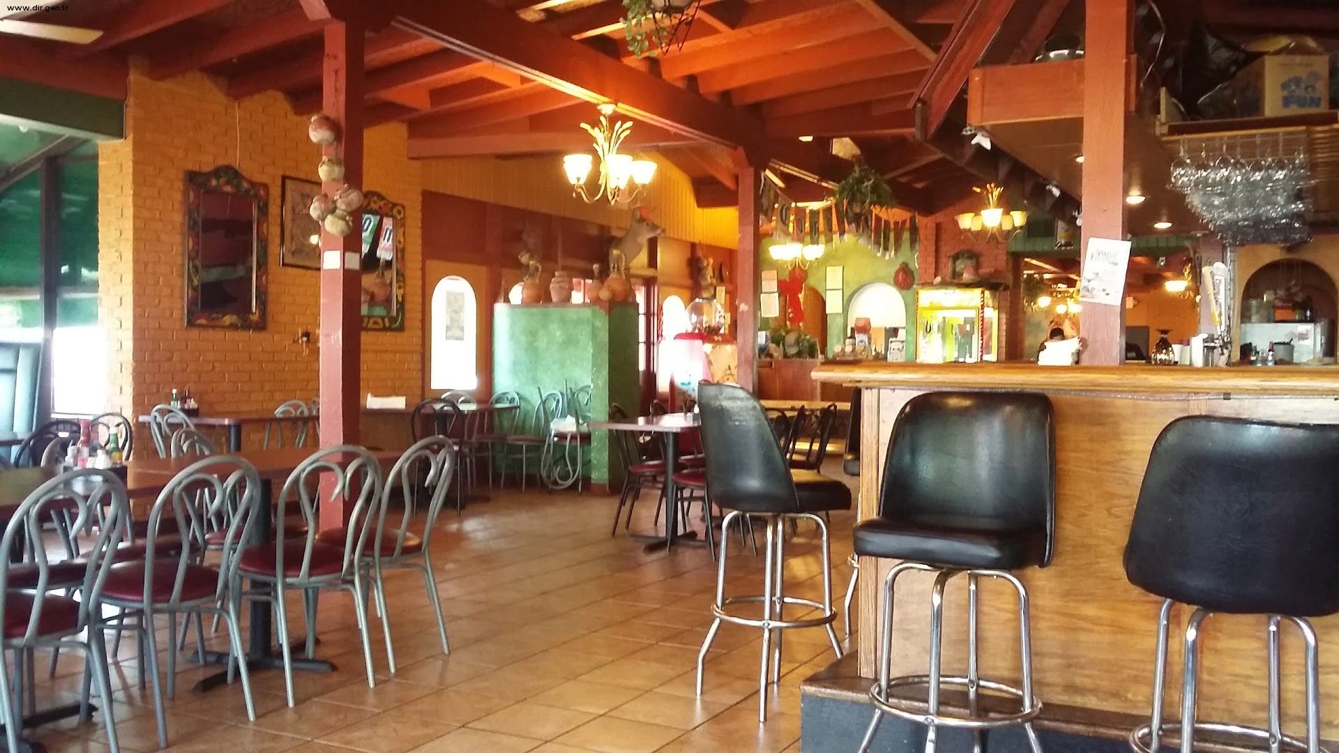 Cazadores Mexican Restaurant 