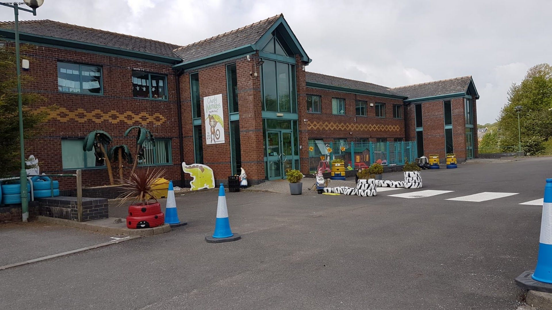 Chunky Monkeys Day Nursery Litchard Industrial Estate Chunky Monkeys ...