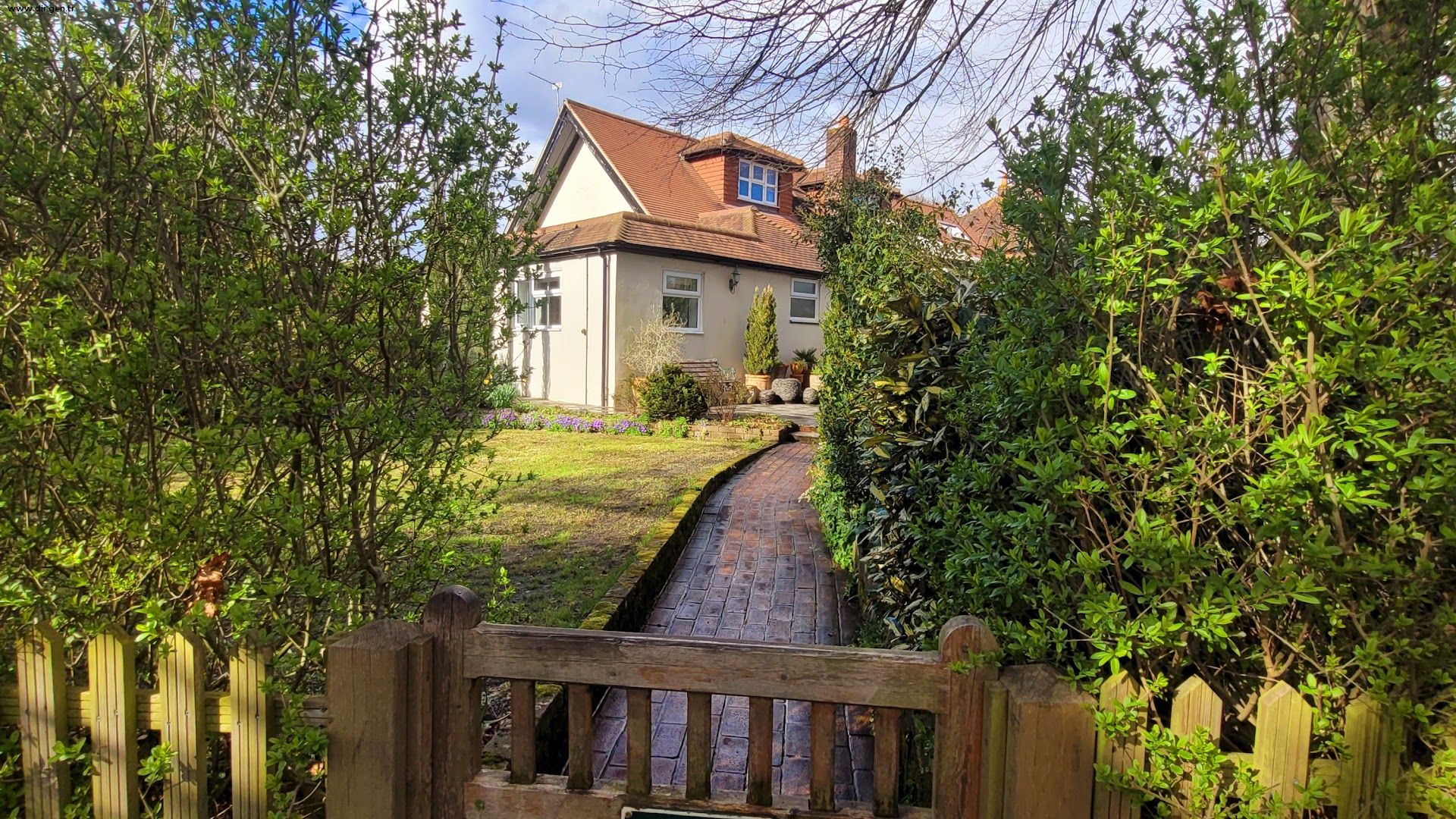 The Old School B&B United Kingdom The Old School B&B Telephone, Photos ...