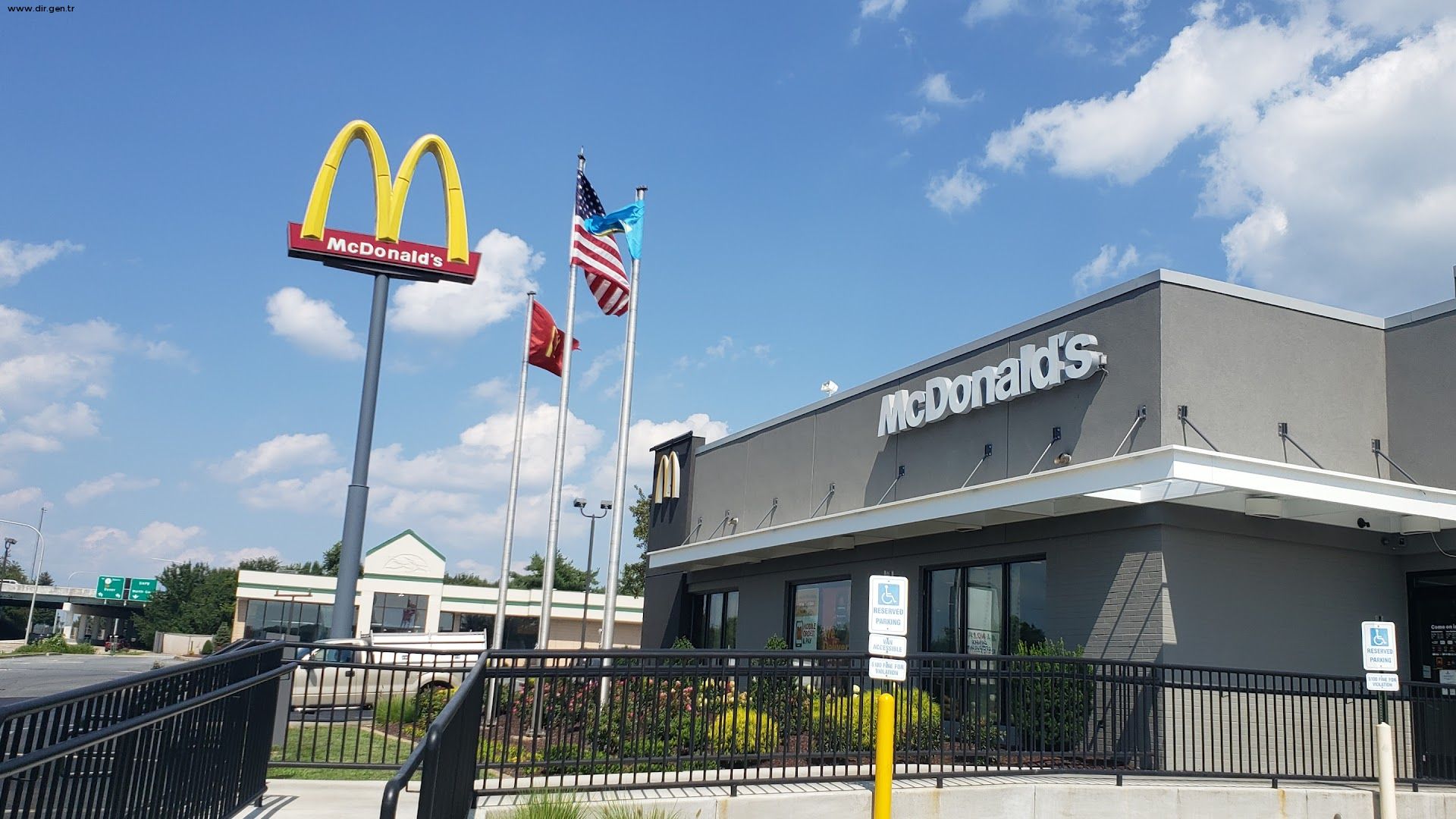 Mcdonald's De Mcdonald's Telephone, Photos, Video, Contact, Address