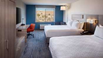 Holiday Inn Express & Suites Los Alamos Entrada Park, an IHG Hotel