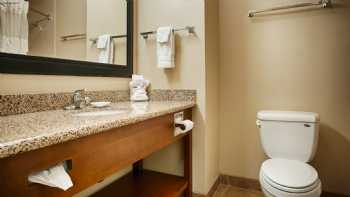 Best Western Plus Montezuma Inn & Suites