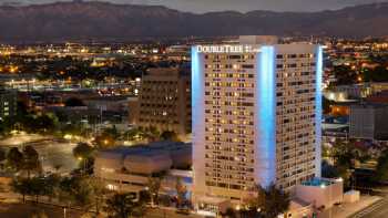 DoubleTree by Hilton Hotel Albuquerque