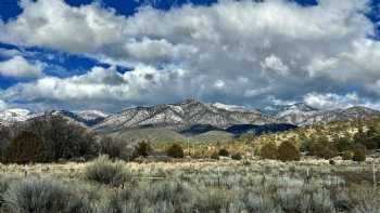 Taos Goji Eco-Lodge & Farm Retreat