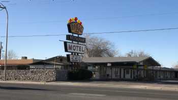 Royal Host Motel