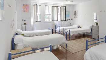 A Room in the City - Hostel San Sebastian