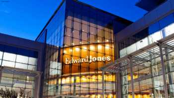 Edward Jones - Financial Advisor: Brandon R Roberts, CFP®