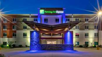 Holiday Inn Express & Suites Effingham, an IHG Hotel