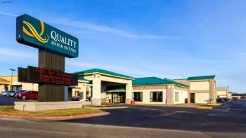 Quality Inn & Suites Moline - Quad Cities