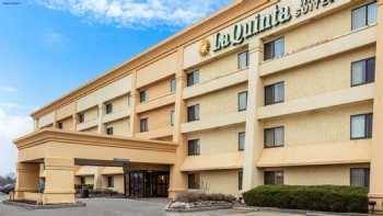 La Quinta Inn & Suites by Wyndham Chicago Gurnee