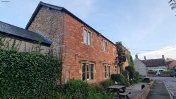 Manor House Inn