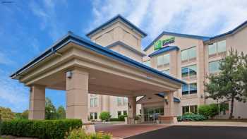 Holiday Inn Express & Suites Chicago-Midway Airport, an IHG Hotel