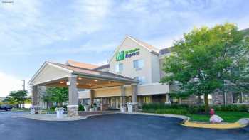 Holiday Inn Express & Suites Chicago-Deerfield/Lincolnshire, an IHG Hotel