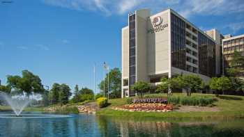 DoubleTree by Hilton Hotel Chicago - Oak Brook