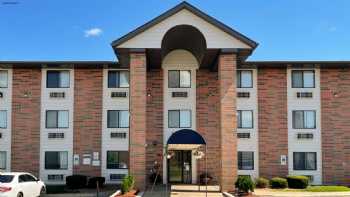 Motel 6 Elk Grove Village, IL - O'Hare