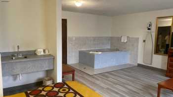 Americas Best Value Inn West Frankfort