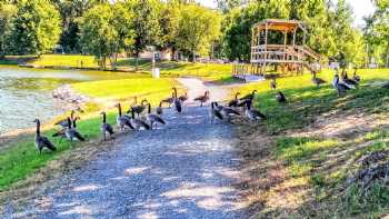 Arrowhead Lake Camp Ground & Recreational Center