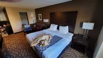 La Quinta Inn & Suites by Wyndham Collinsville - St. Louis