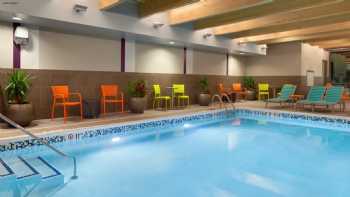 Home2 Suites by Hilton Champaign / Urbana