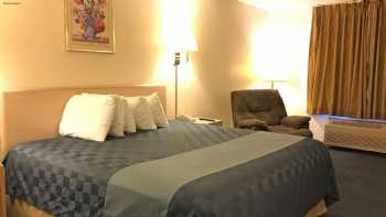 Americas Best Value Inn Champaign