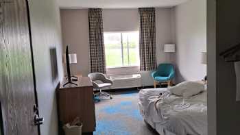 Days Inn & Suites by Wyndham of Morris