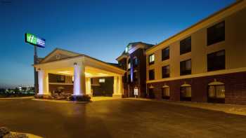 Holiday Inn Express & Suites Morris, an IHG Hotel