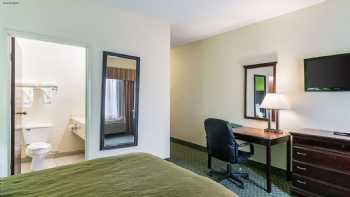 Quality Inn & Suites near I-80 and I-294