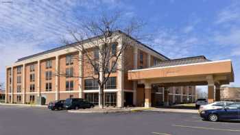 Quality Inn & Suites Matteson near I-57