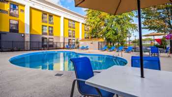 Best Western Plus Bloomington East Hotel