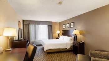 Holiday Inn Express Bloomington West, an IHG Hotel