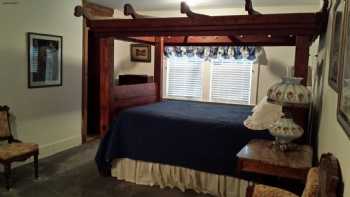 Oxbow Bed & Breakfast