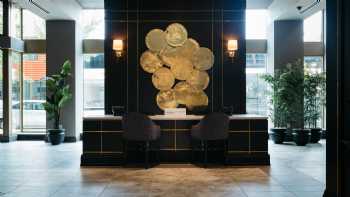 The Axis Moline Hotel, Tapestry Collection by Hilton