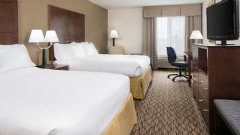 Holiday Inn Express & Suites Clinton, an IHG Hotel