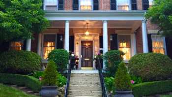 Miss Murphy's | Bed & Breakfast | Events | Galena, IL