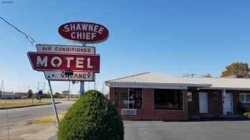 Shawnee Chief Motel