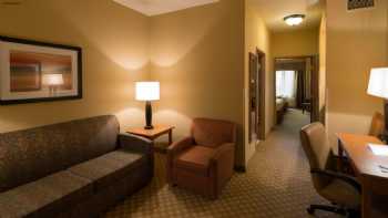 Holiday Inn Express & Suites Chicago West-Roselle, an IHG Hotel