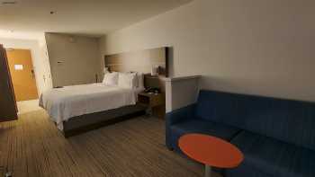 Holiday Inn Express Chicago NW-Vernon Hills