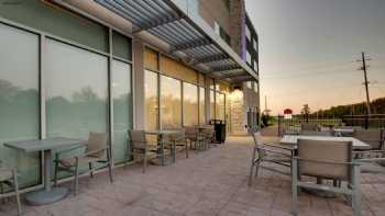 Holiday Inn Express & Suites Mount Vernon, an IHG Hotel