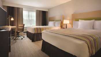 Country Inn & Suites by Radisson, Stockton, IL