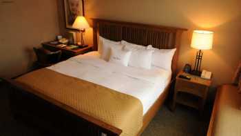 DoubleTree by Hilton Hotel Libertyville - Mundelein