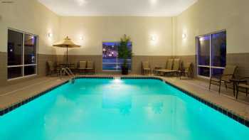 Holiday Inn Express & Suites Lake Zurich-Barrington, an IHG Hotel