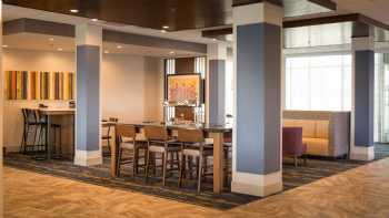 Holiday Inn Express & Suites Rock Falls, an IHG Hotel