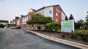 Holiday Inn Express Chicago NW-Vernon Hills