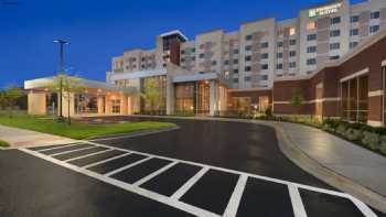 Embassy Suites by Hilton Chicago Naperville