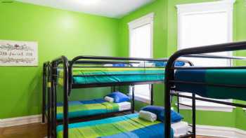 Wrigley Hostel - Chicago