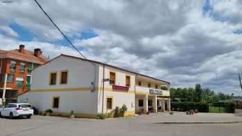 El Delfín Verde Hostal Restaurante