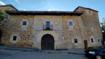 Rural house in the mountain of Leon