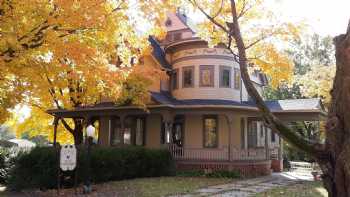 Plymouth Rock Roost B&B