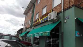 Hostal Restaurante Delfin