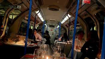 supperclub.tube - Dining on a Tube Train